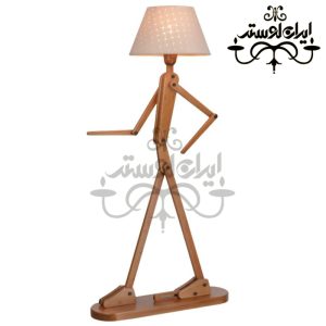 کنار سالنی چوبی مدرن رباتیک