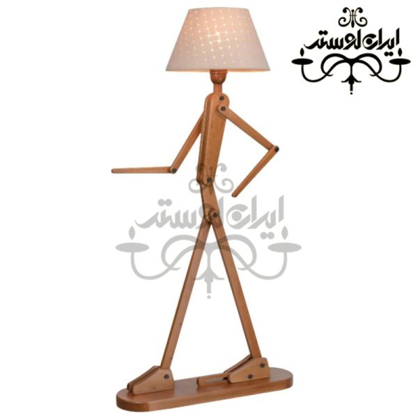 کنار سالنی چوبی مدرن رباتیک